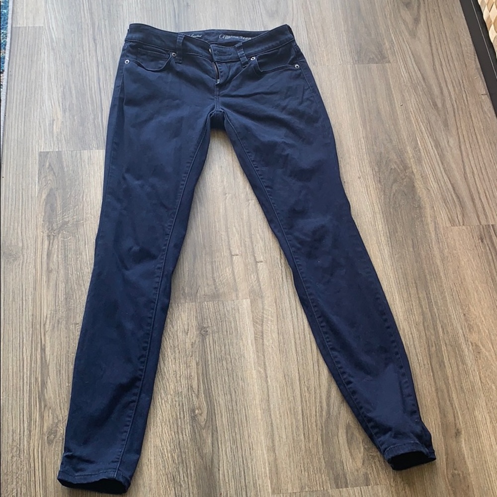 The limited skinny navy pant